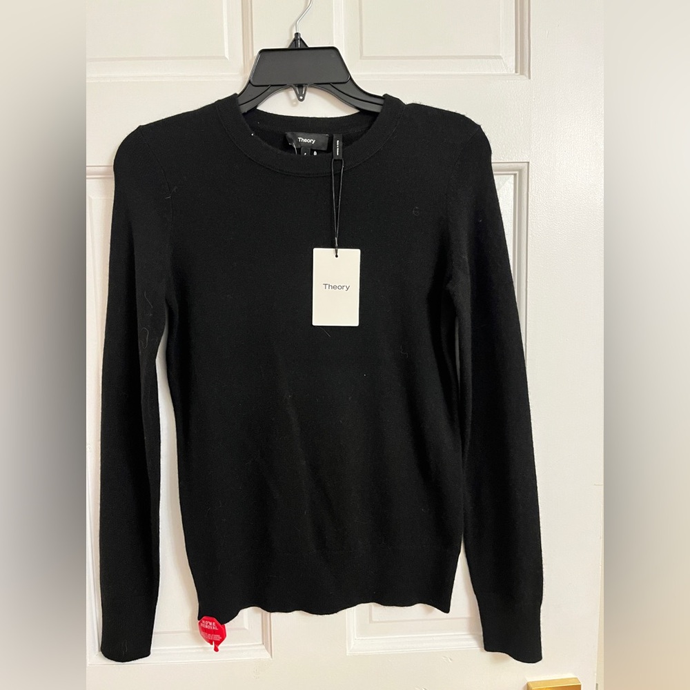 Theory Black cashmere